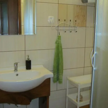Lesniczowka Nad Sarenka Sarnaki